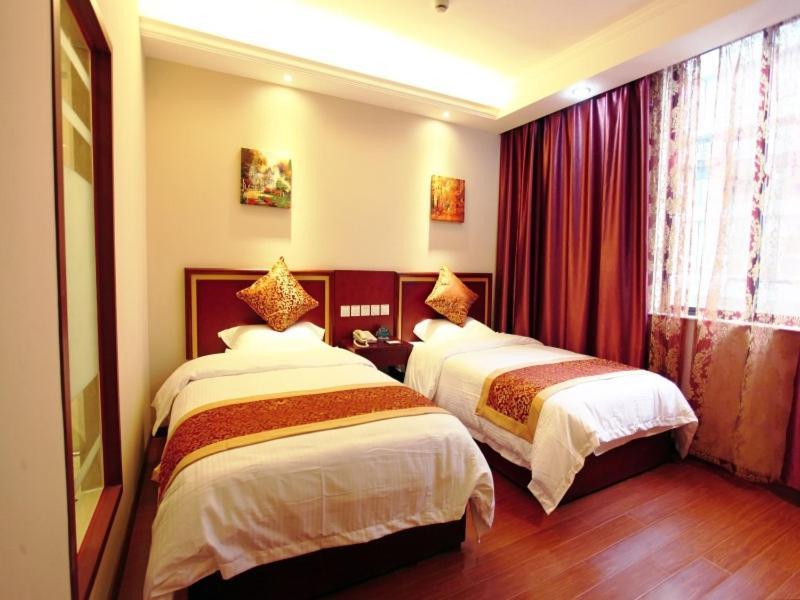 Greentree Inn Shanghai Hongqiao Metro Station Express Hotel Exteriör bild