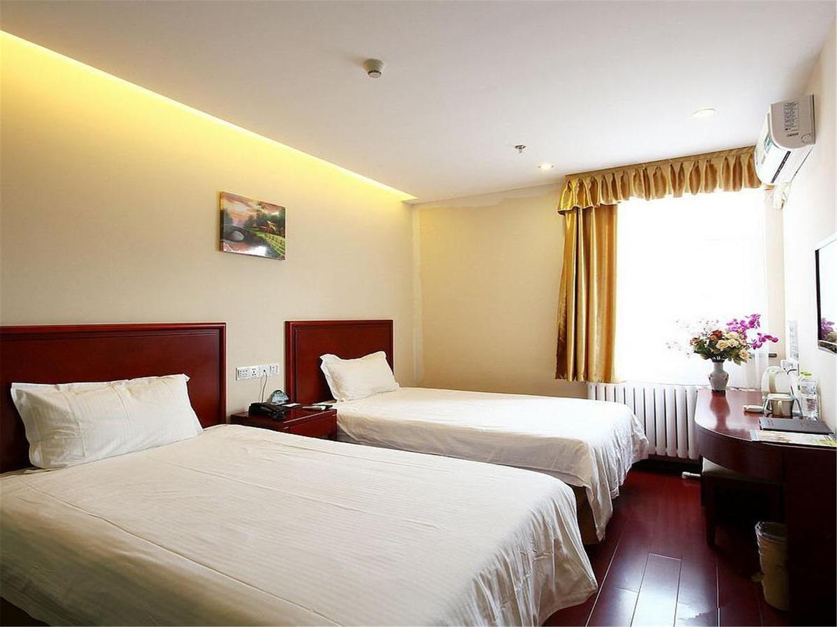 Greentree Inn Shanghai Hongqiao Metro Station Express Hotel Exteriör bild